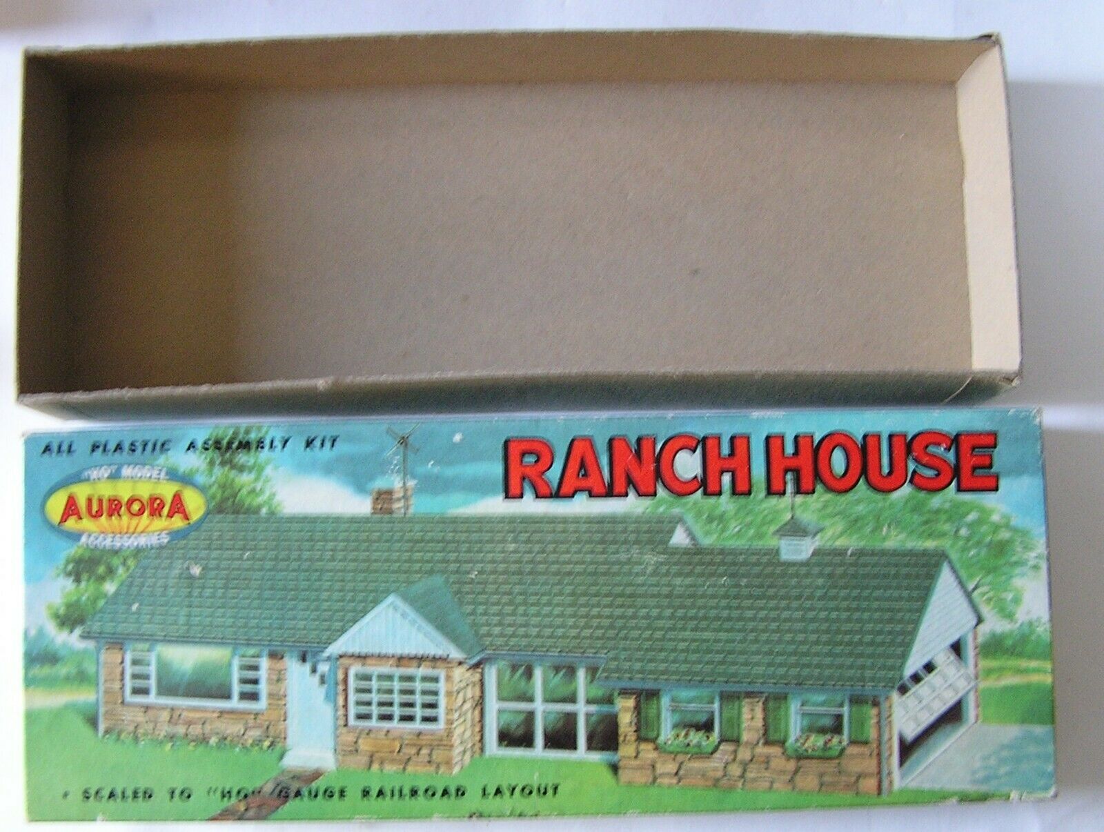 Aurora Ranch House Kit #653 Ho Scale Slot Car Railroad Box Only