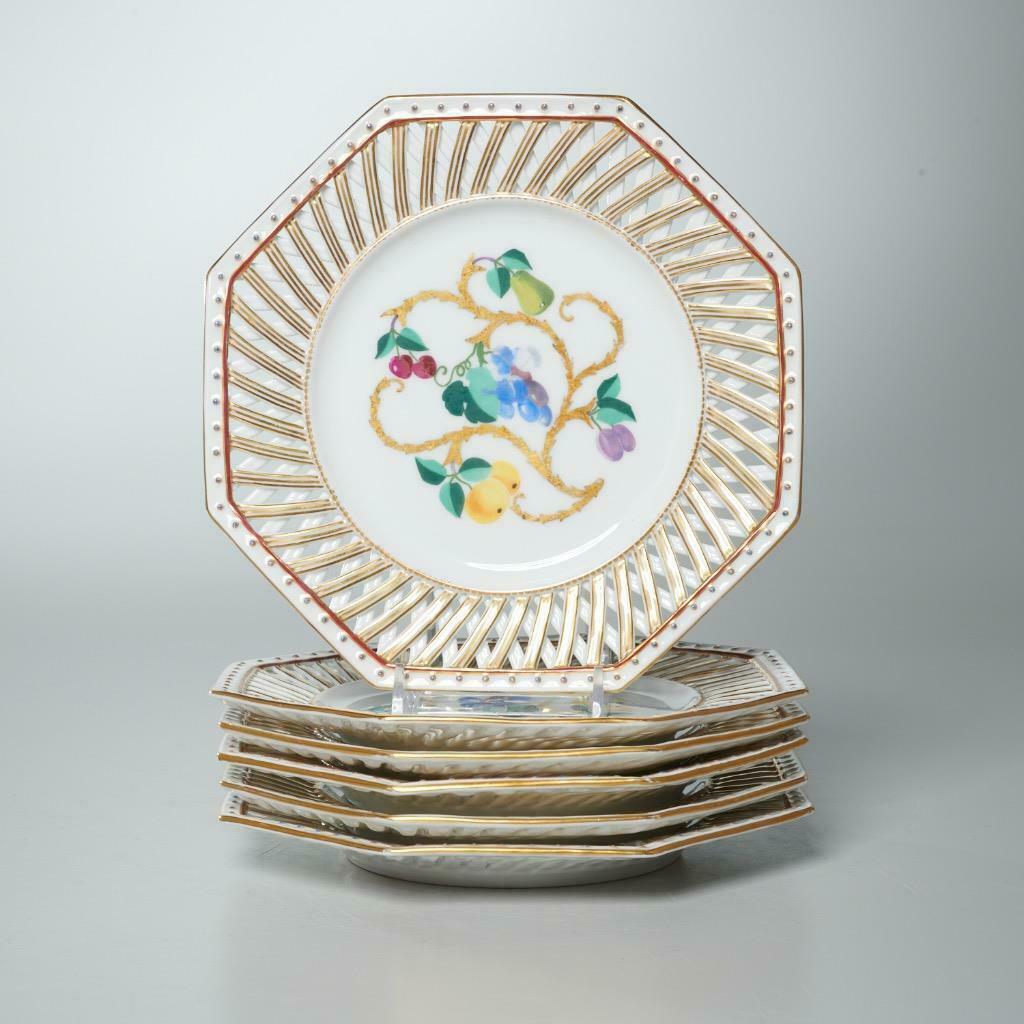Six (6) Ernst Wahliss, Wein, Reticulated Porcelain Dessert Plates, 7.5"