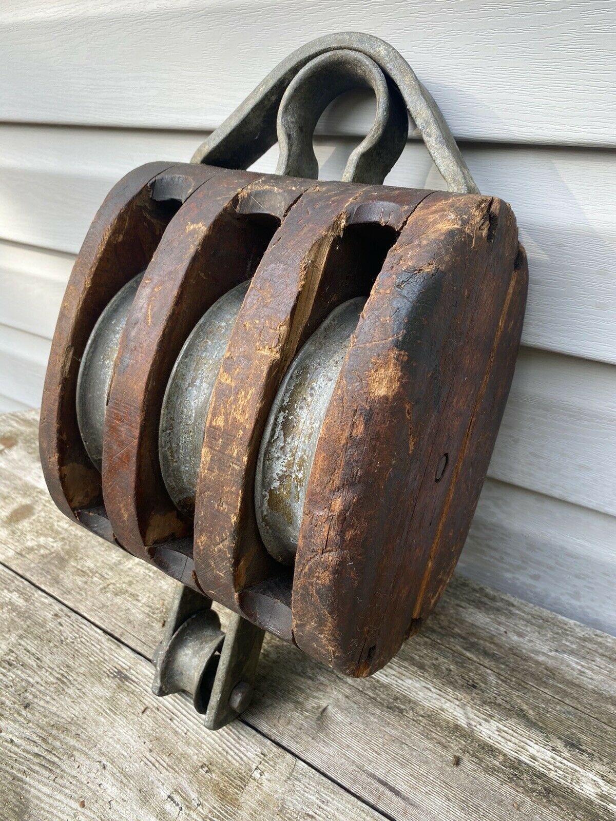 Large Antique Wood Union Hardware Block & Tackle Triple 3 Wheel Pulley Maritime